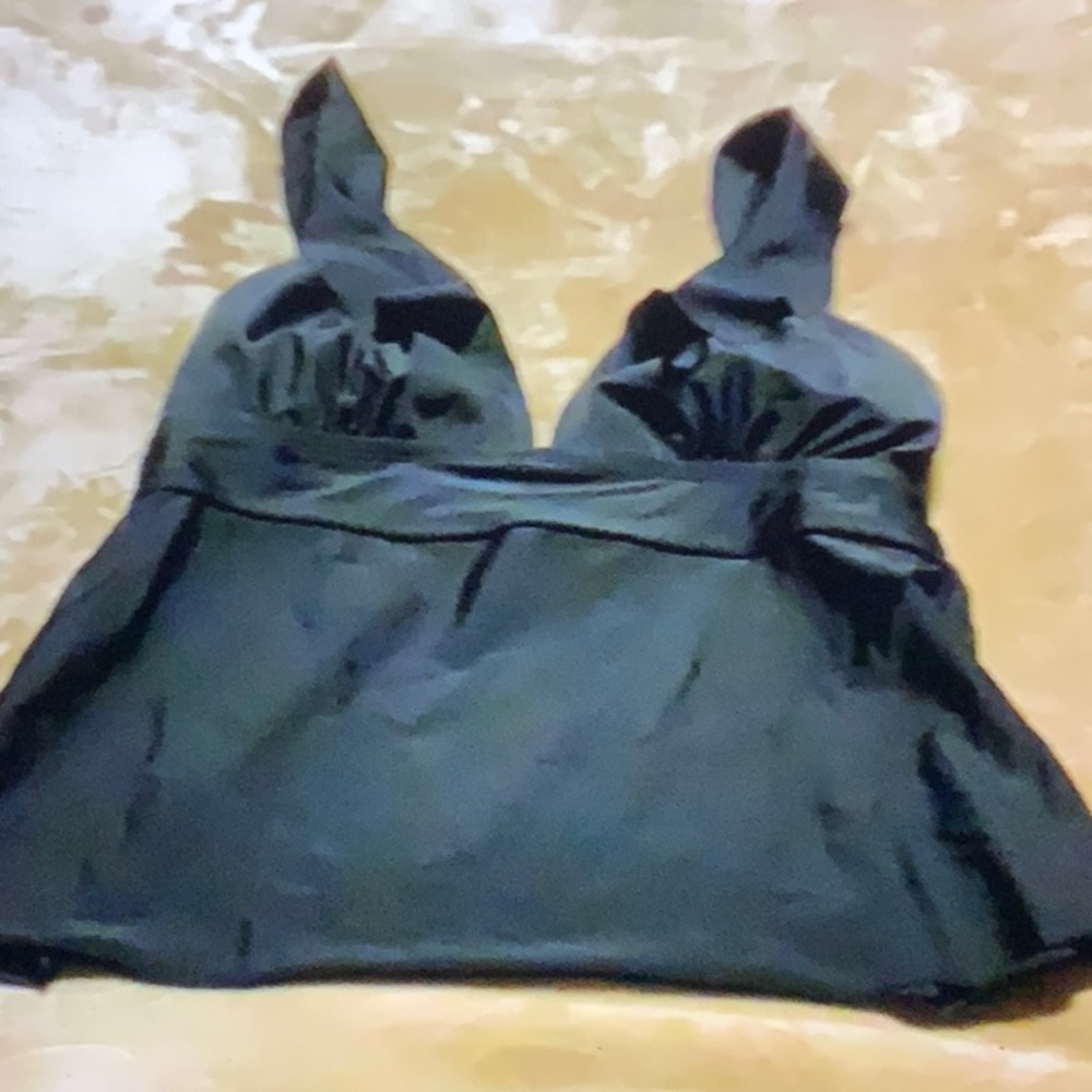 Kona Sol Tankini Top Small NWOT SW-11